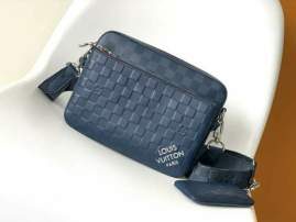 Picture of Louis Vuitton Mens Bags _SKUfw134319742fw